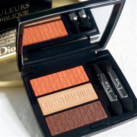 dior limited edition3 couleurs tri o blique eye shadow palette|3 Couleurs Tri(O)blique Eye Palette: Trio of Eyeshadows .